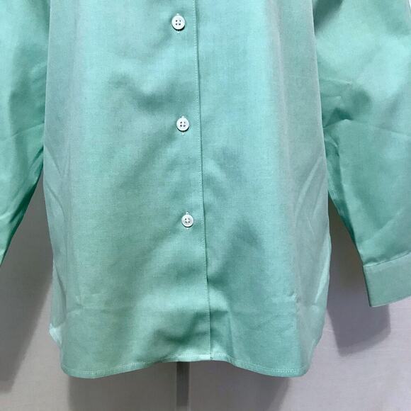 Foxcroft NWOT Button Down Shirt Women 8 - Picture 4 of 10